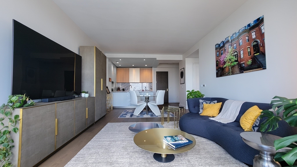 Boston, Massachusetts, 02110, United States, 1 Bedroom Bedrooms, ,1 BathroomBathrooms,Residential,For Sale,1991182