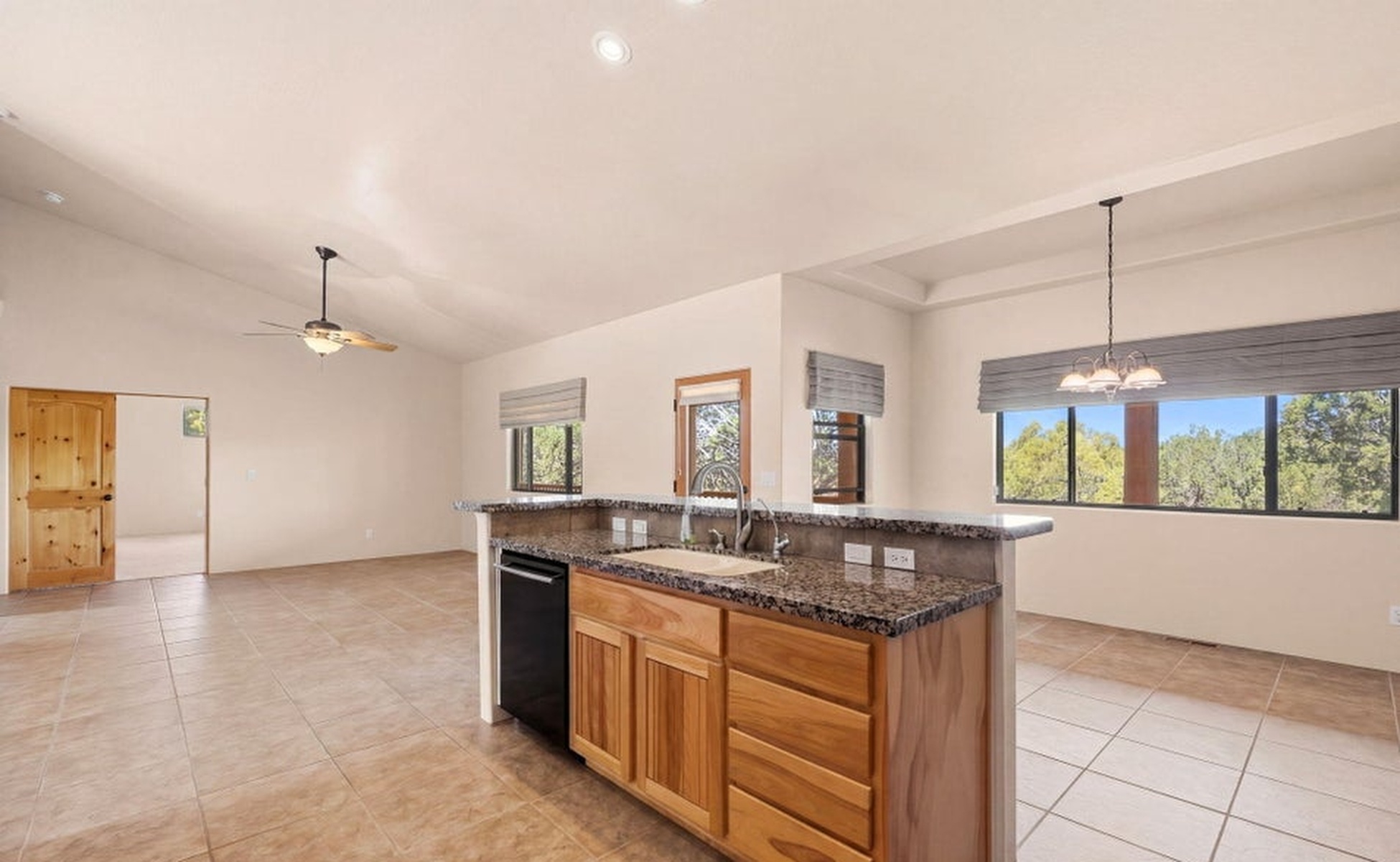  5625 W Deer Spring Place  Prescott, AZ - 物件實景