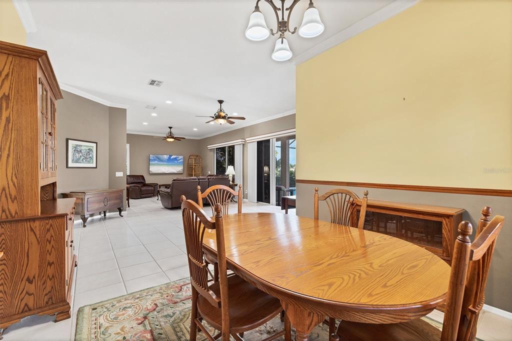 Sarasota, Florida, 34238, United States, 4 Bedrooms Bedrooms, ,2 BathroomsBathrooms,Residential,For Sale,1985448