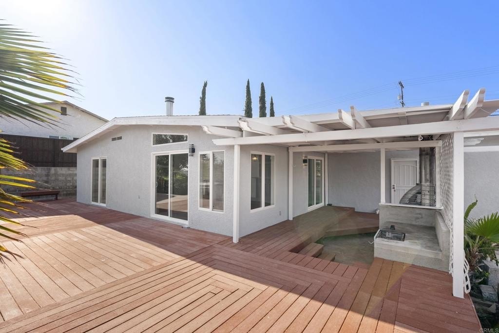 El Cajon, California, 92021, United States, 3 Bedrooms Bedrooms, ,3 BathroomsBathrooms,Residential,For Sale,1876199