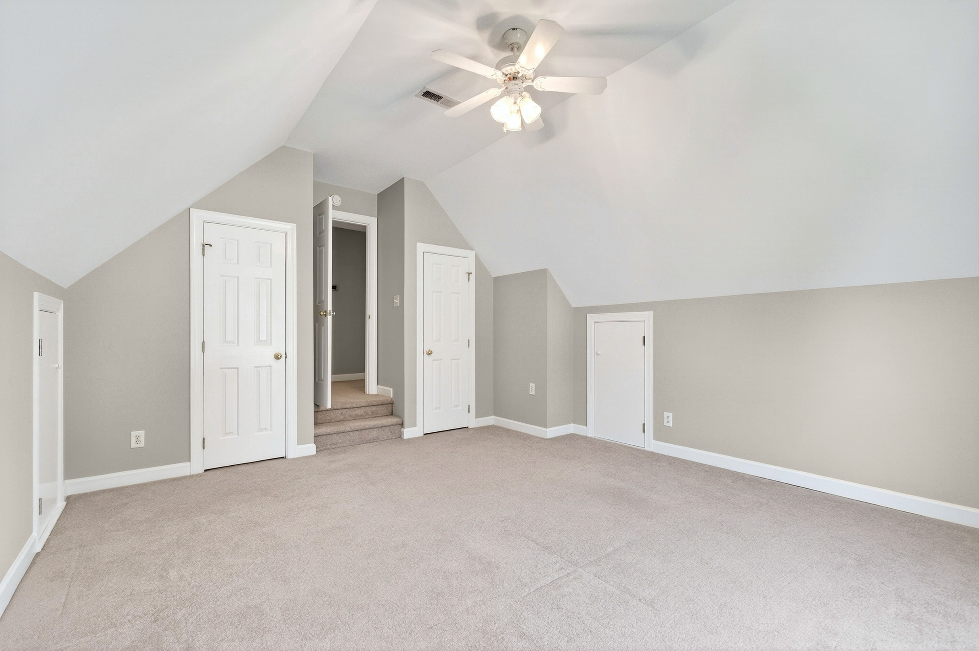  913 Tanworth Drive, Raleigh, NC 27615 - 物件實景