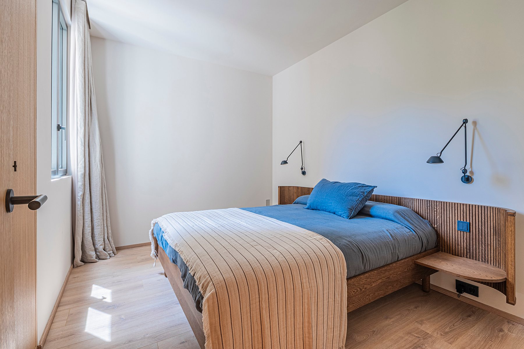  Modernist flat in Eixample with premium finishes in the Quadrat d