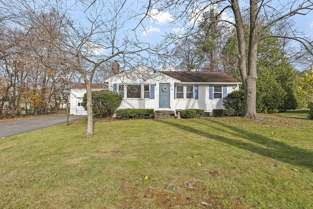 Littleton, Massachusetts, 01460, United States, 3 Bedrooms Bedrooms, ,1 BathroomBathrooms,Residential,For Sale,1991469