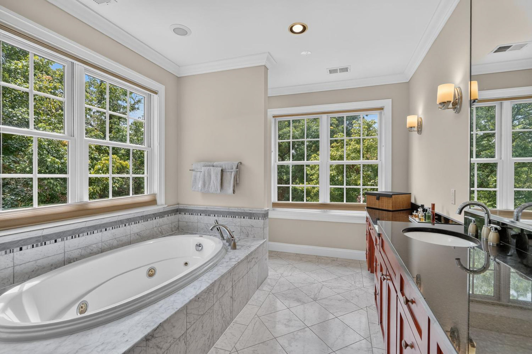  6202 Windward Place, Bethesda, MD, 20816 - 物件實景
