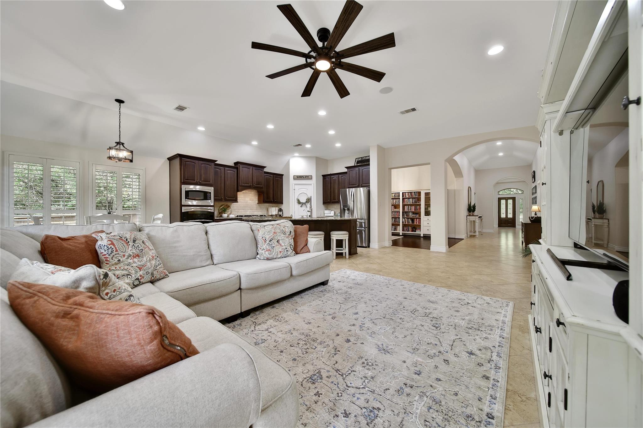 Montgomery, Texas, 77316, United States, 3 Bedrooms Bedrooms, ,3 BathroomsBathrooms,Residential,For Sale,1992455