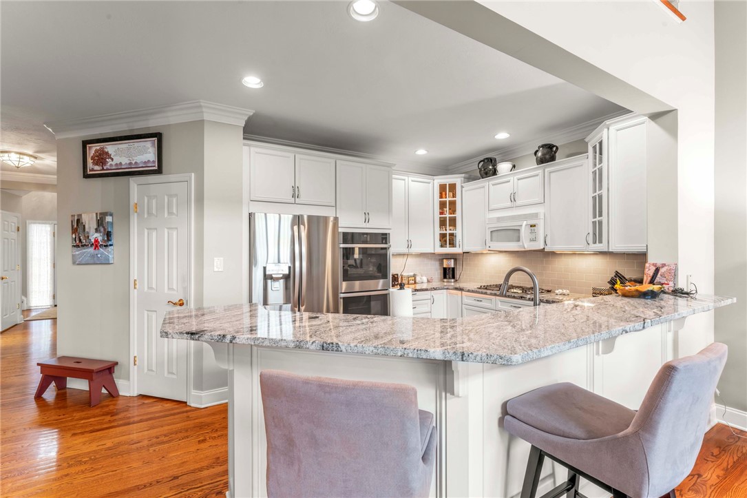 Mcmurray, Pennsylvania, 15317, United States, 3 Bedrooms Bedrooms, ,5 BathroomsBathrooms,Residential,For Sale,2024621