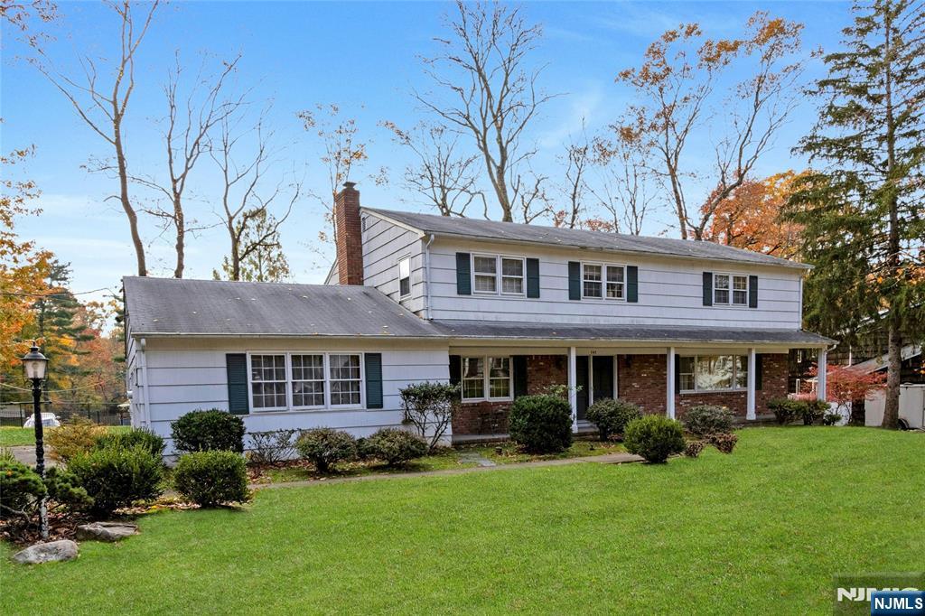 River Vale, New Jersey, 07675, United States, 4 Bedrooms Bedrooms, ,3 BathroomsBathrooms,Residential,For Sale,1987522