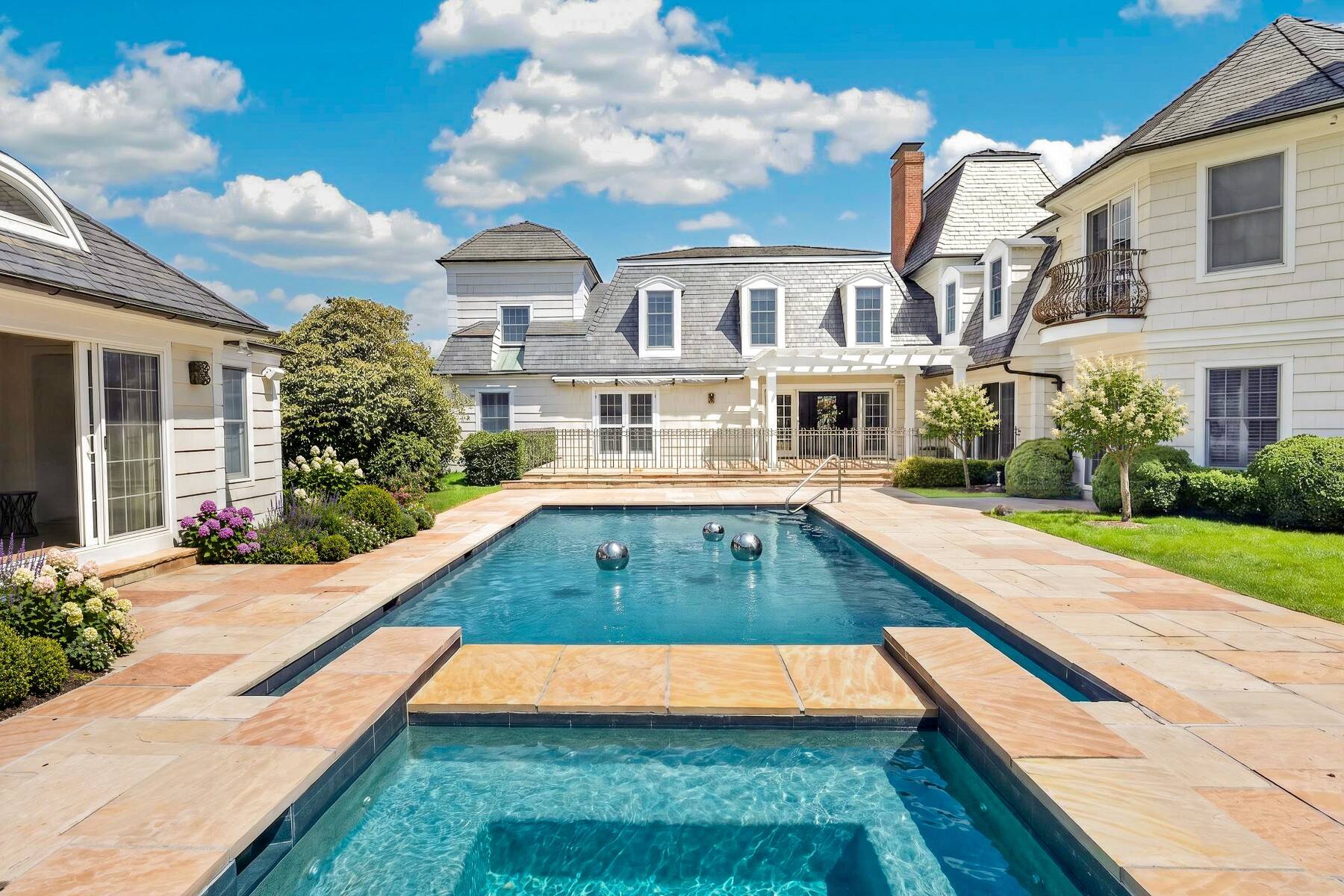  Private Gated Estate in Southampton Village with Pool, Spa, Pool - 物件實景