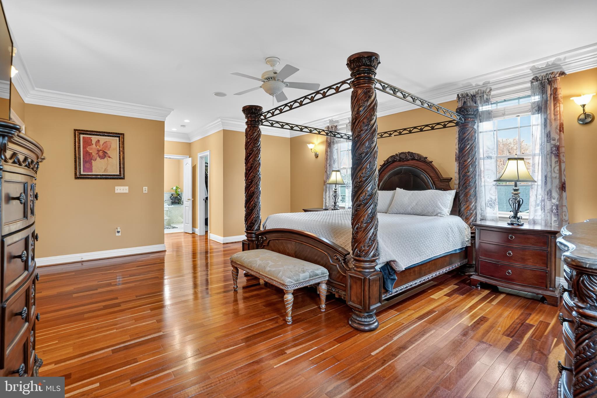 Annandale, Virginia, 22003, United States, 7 Bedrooms Bedrooms, ,6 BathroomsBathrooms,Residential,For Sale,1988748