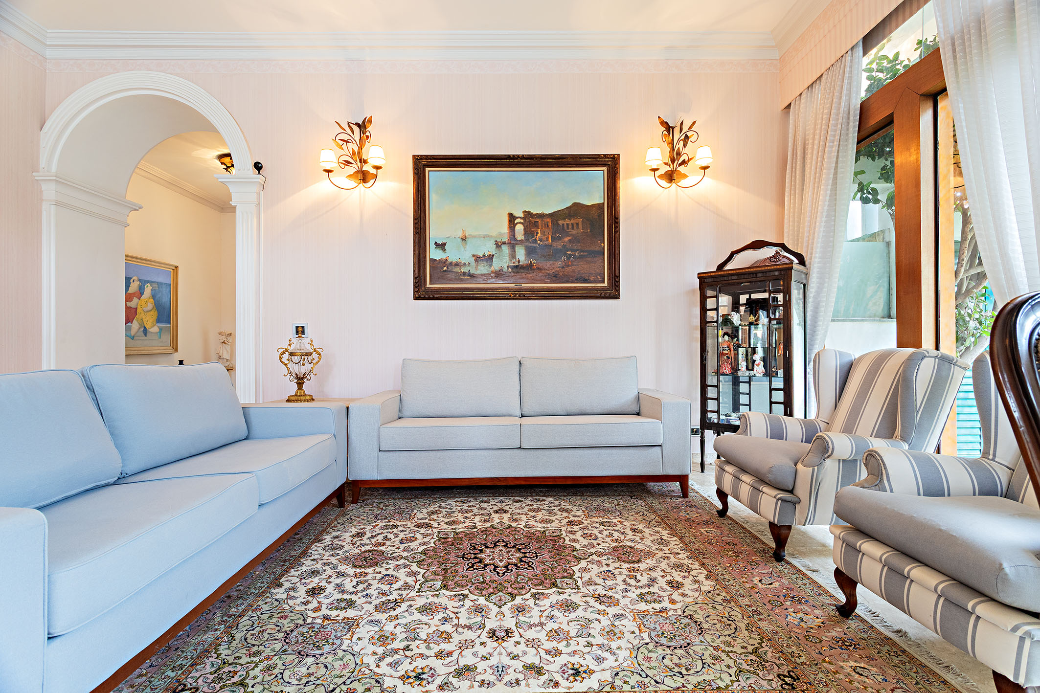  Neoclassical house in gated community with pool and elevator - 物件實景