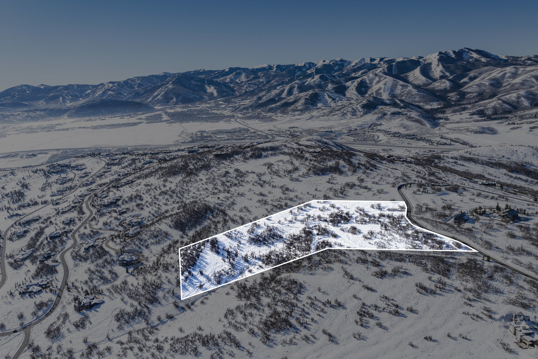  Privacy, Mountain Views, Downhill Build and Build up to Four Structures - 物件實景