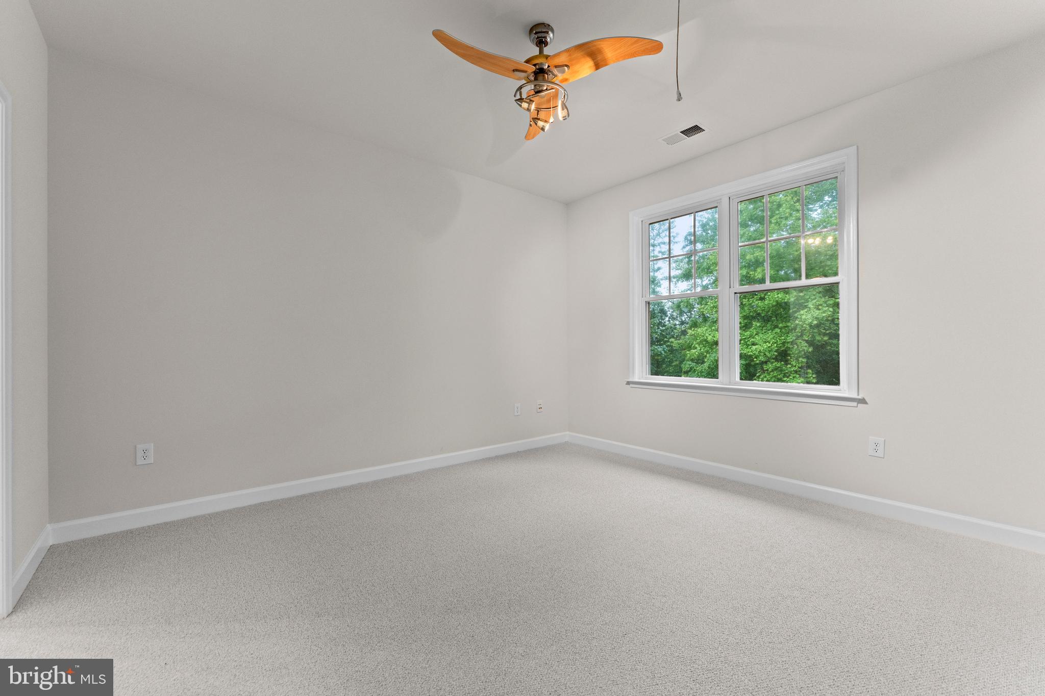 Brandy Station, Virginia, 22714, United States, 6 Bedrooms Bedrooms, ,4 BathroomsBathrooms,Residential,For Sale,2049369