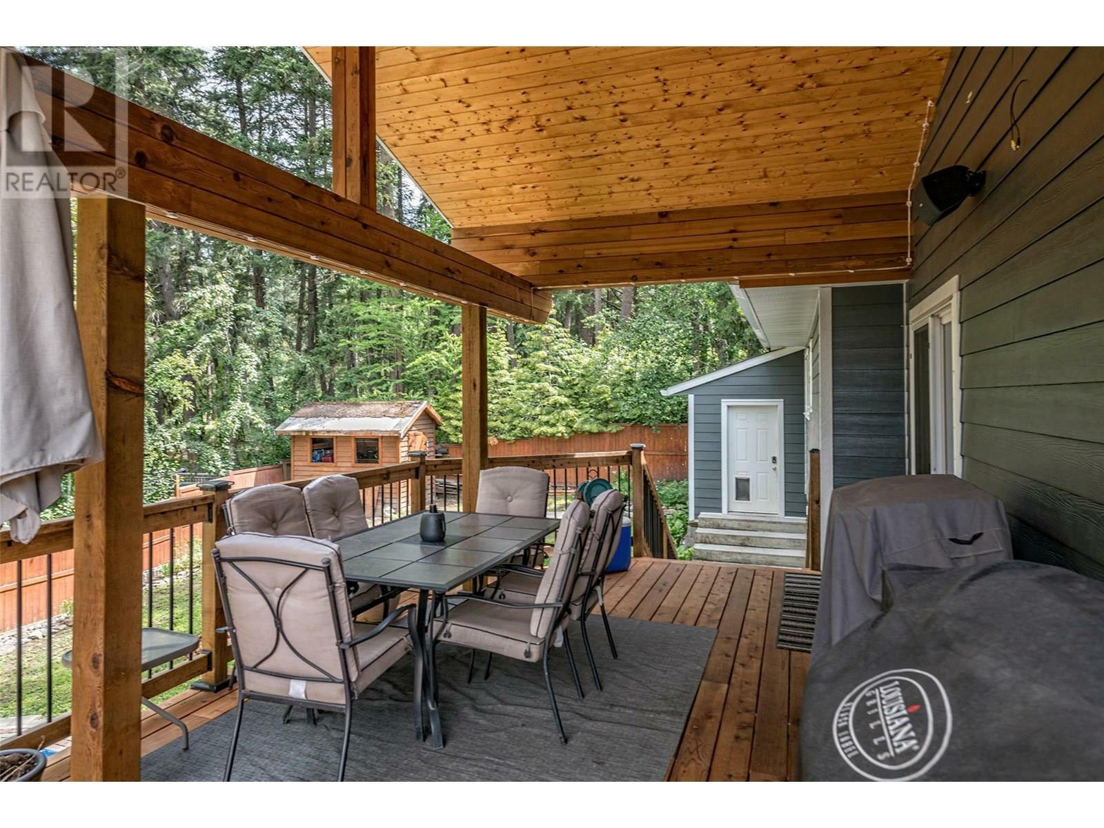 SPALLUMCHEEN, British Columbia, V4Y 0S6, CA, 3 Bedrooms Bedrooms, ,3 BathroomsBathrooms,Residential,For Sale,1874999