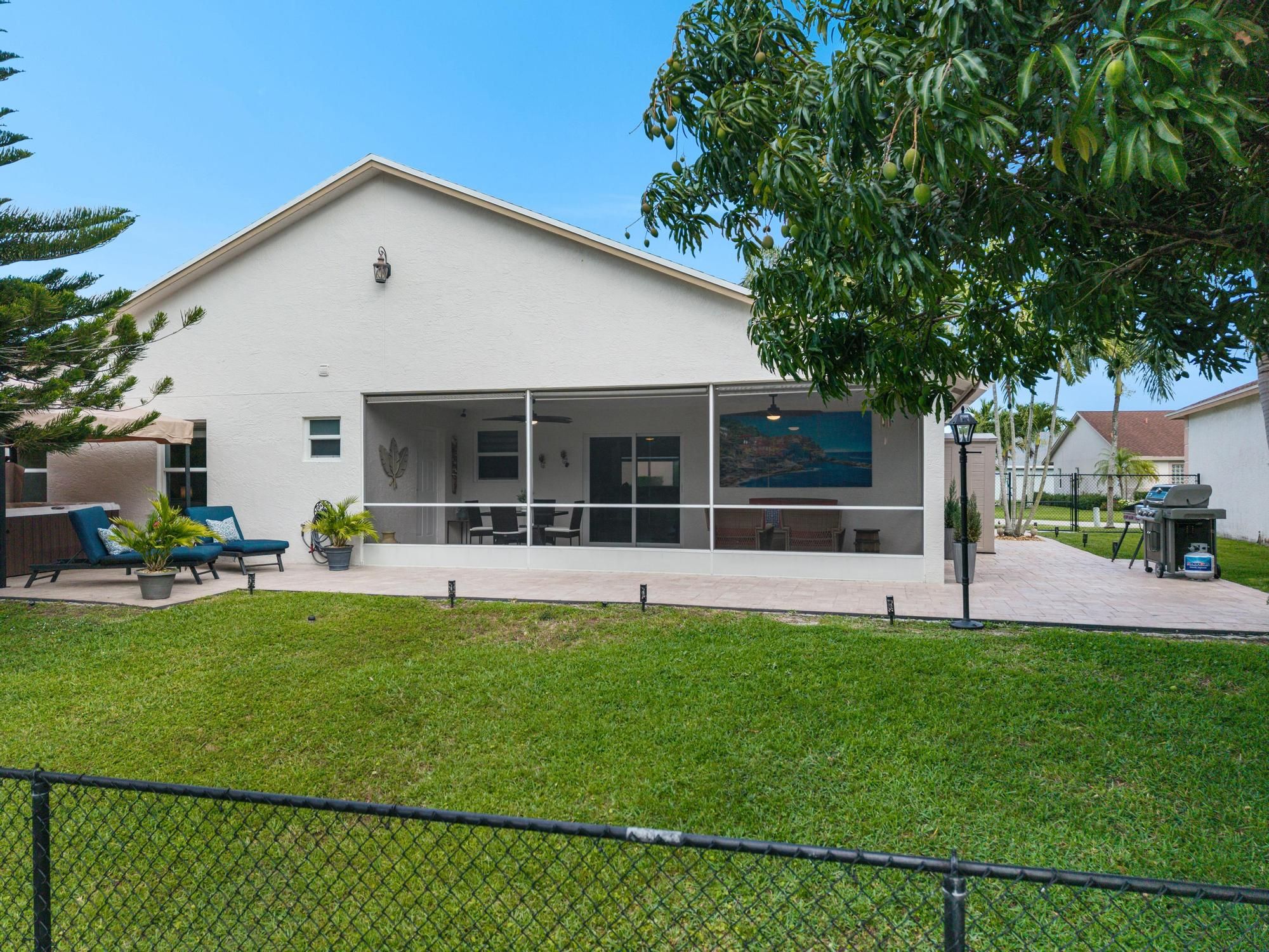  1128 Hatteras Circle, Greenacres, FL, 33413 - 物件實景