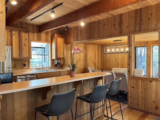 Lake Almanor West, California, 96920, United States, 5 Bedrooms Bedrooms, ,3 BathroomsBathrooms,Residential,For Sale,1949683