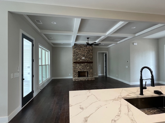 Carrollton, Georgia, 30116, United States, 5 Bedrooms Bedrooms, ,4 BathroomsBathrooms,Residential,For Sale,1909429
