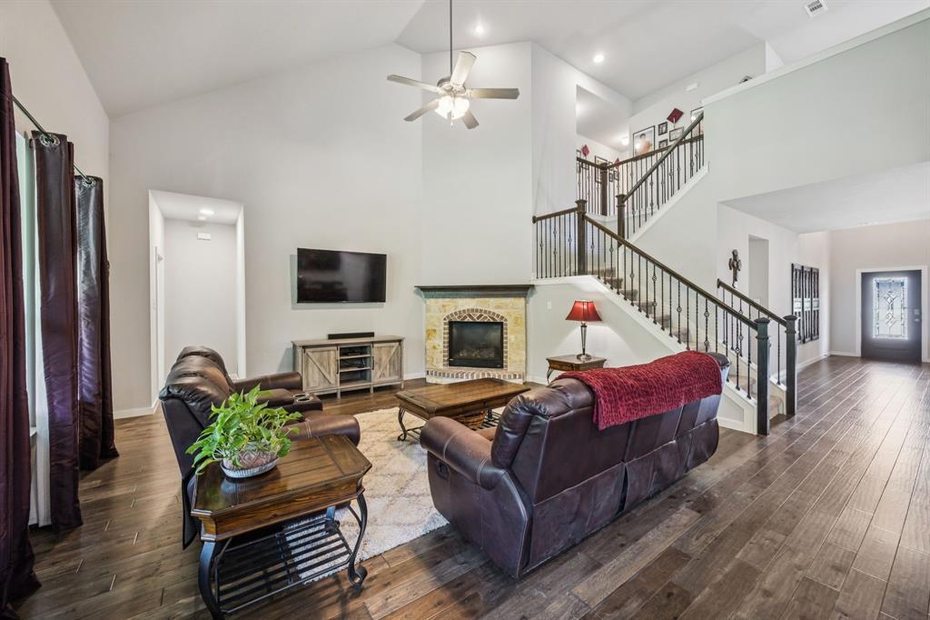 Wylie, Texas, 75098, United States, 5 Bedrooms Bedrooms, ,3 BathroomsBathrooms,Residential,For Sale,1957261