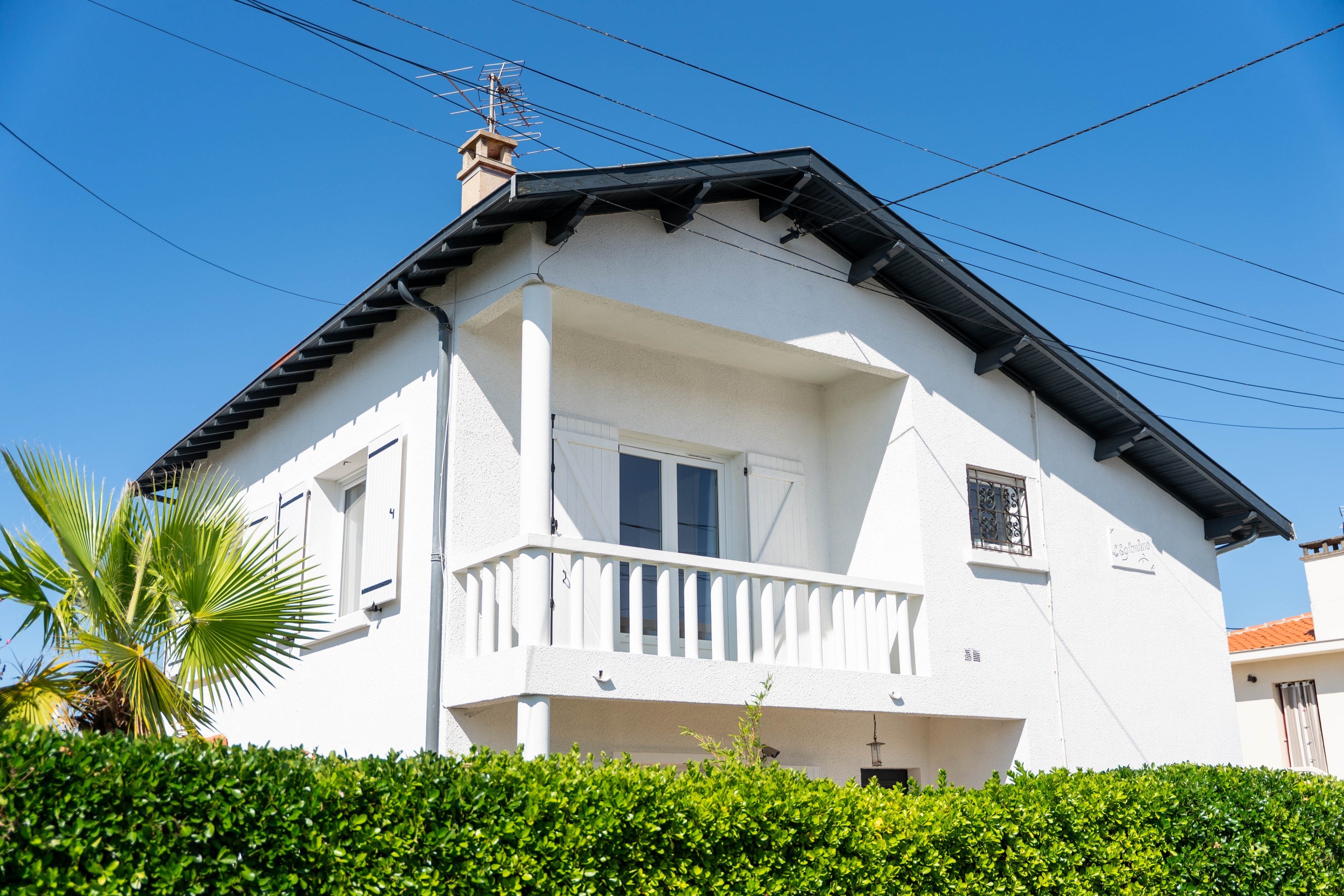  ELEGANT CHARMING VILLA WITH HEATED POOL - 物件實景