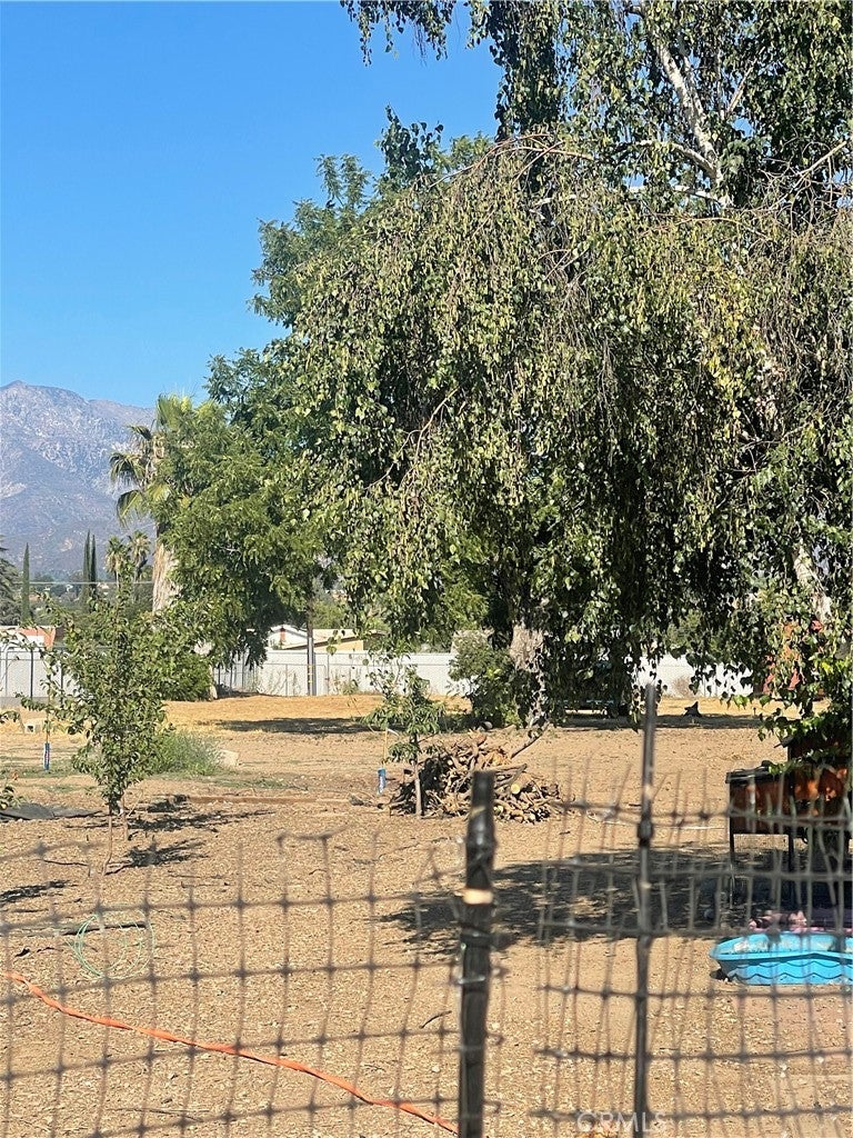 Yucaipa, California, 92399, United States, 2 Bedrooms Bedrooms, ,1 BathroomBathrooms,Residential,For Sale,1901859