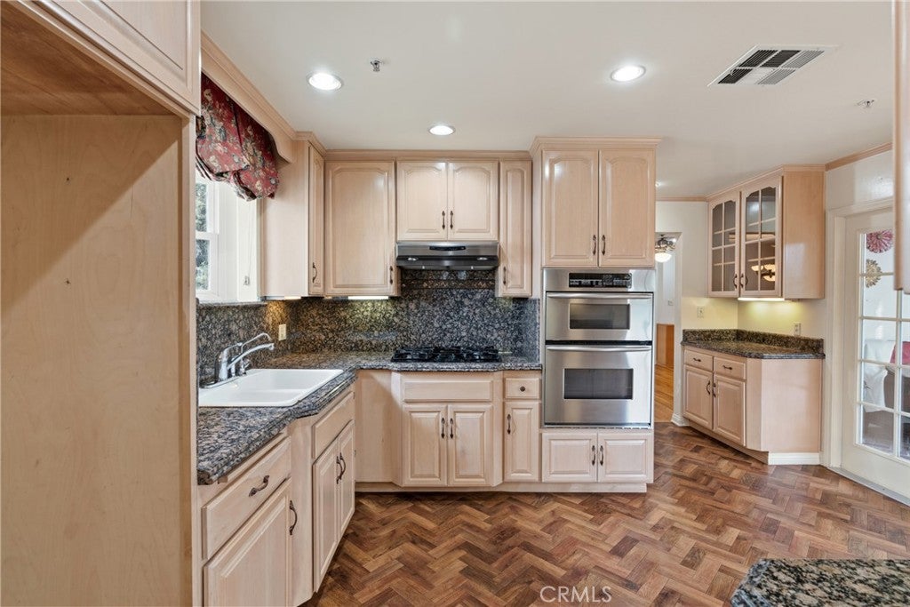 Alhambra, California, 91803, United States, 3 Bedrooms Bedrooms, ,3 BathroomsBathrooms,Residential,For Sale,2039866