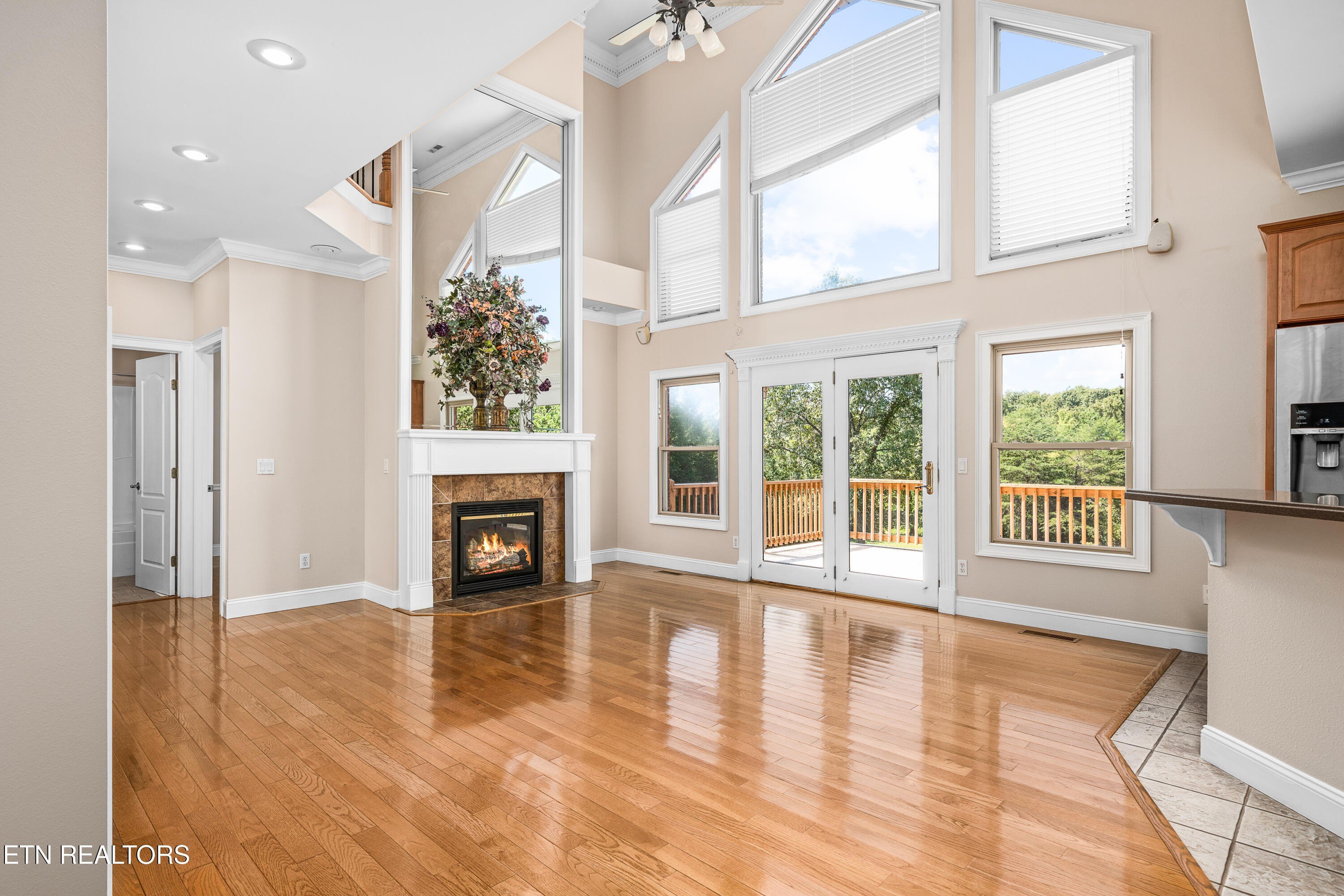 Crossville, Tennessee, 38555, United States, 5 Bedrooms Bedrooms, ,4 BathroomsBathrooms,Residential,For Sale,1990495