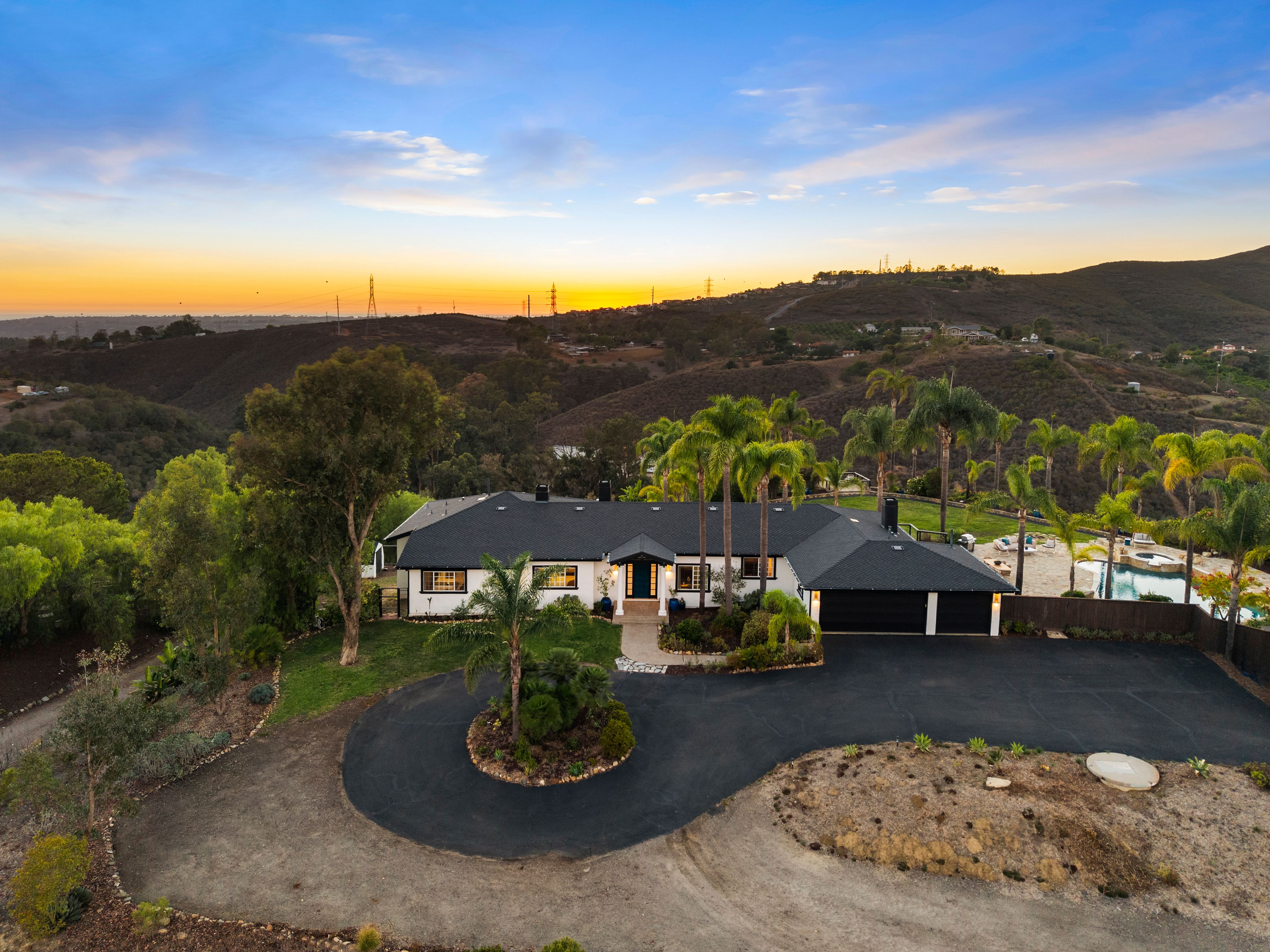  6949 Elfin Oaks Road, Escondido, CA 92029 - 物件實景