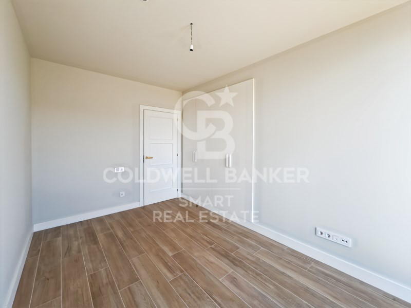 Oleiros, Galicia, 15172, ES, 2 Bedrooms Bedrooms, ,2 BathroomsBathrooms,Residential,For Sale,1891297