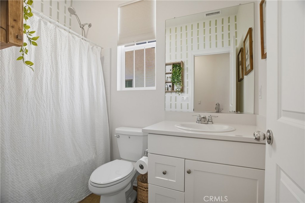 Hemet, California, 92545, United States, 3 Bedrooms Bedrooms, ,2 BathroomsBathrooms,Residential,For Sale,1950235