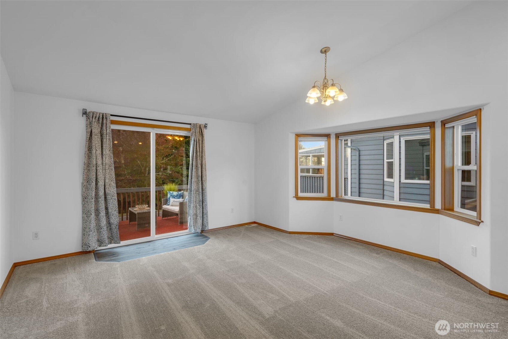 Marysville, Washington, 98270, United States, 3 Bedrooms Bedrooms, ,1 BathroomBathrooms,Residential,For Sale,2009249