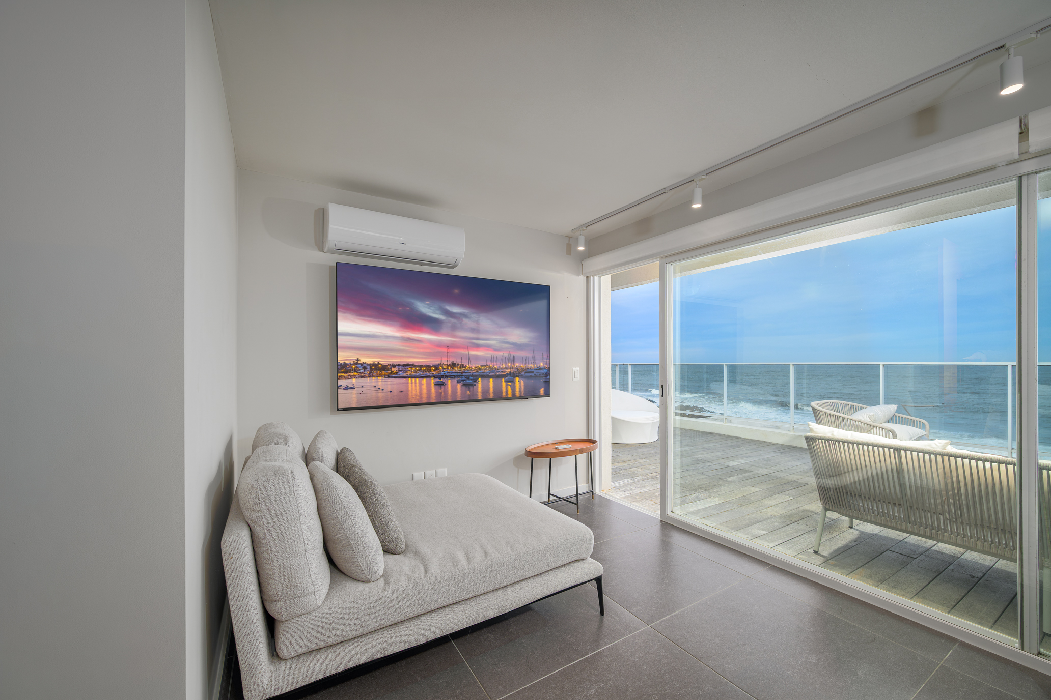  Exclusive Oceanfront Duplex Penthouse at Bonaire I - 物件實景