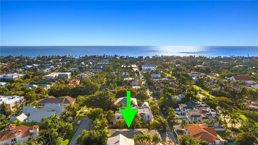 Naples, Florida, 34102, United States, 2 Bedrooms Bedrooms, ,2 BathroomsBathrooms,Residential,For Sale,1987994