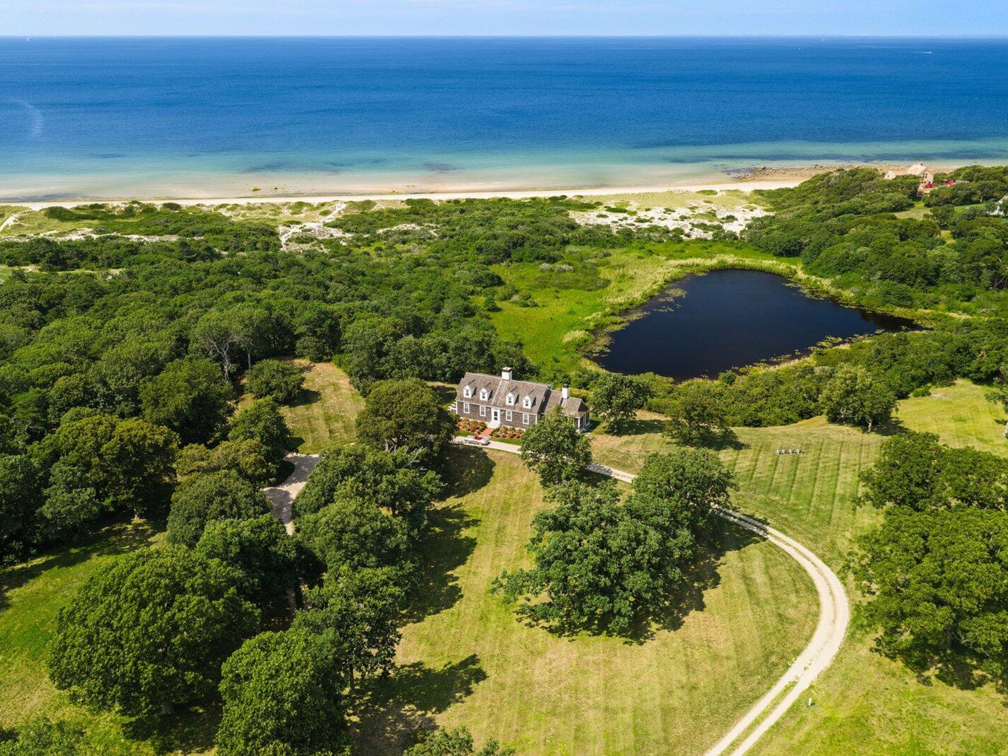  102 Sesuit Neck Road, East Dennis, MA, 02641 - 物件實景