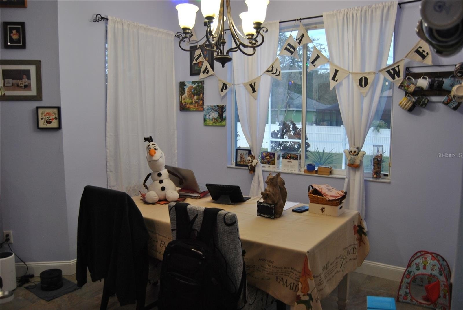 VALRICO, Florida, 33594, United States, 4 Bedrooms Bedrooms, ,3 BathroomsBathrooms,Residential,For Sale,1986127