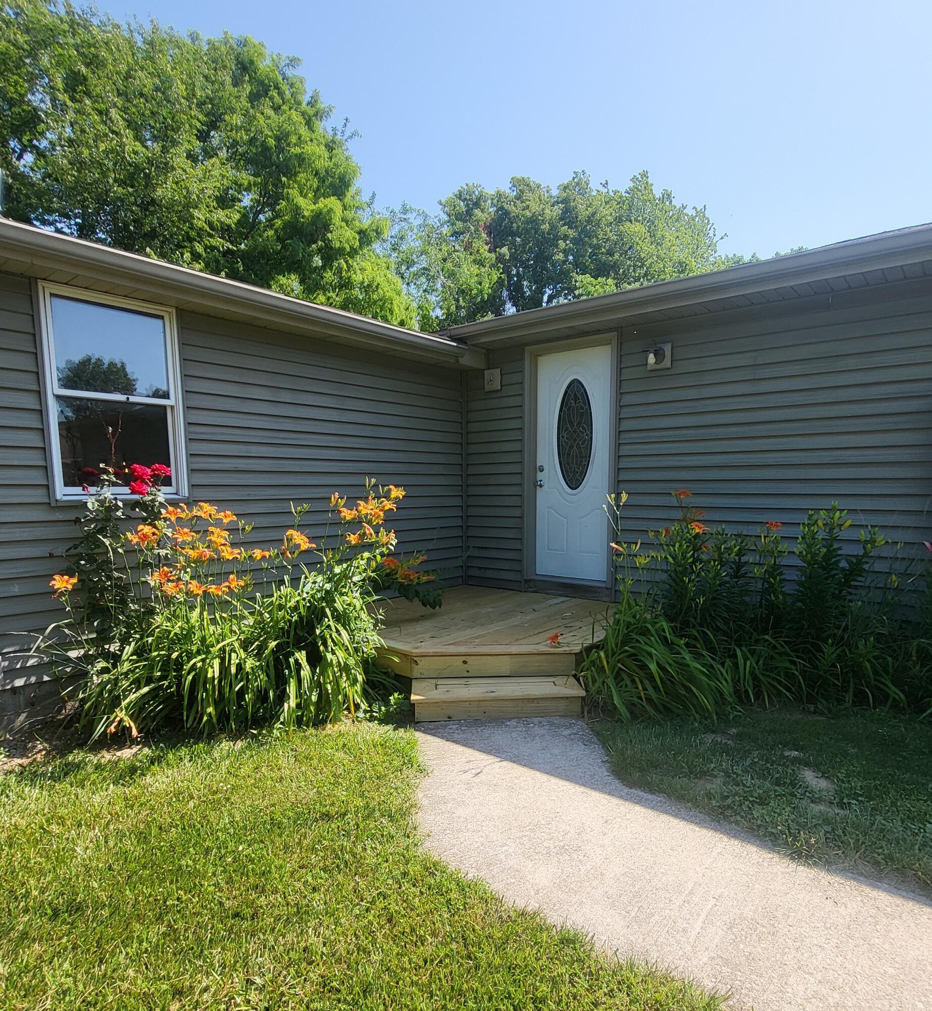 Three Oaks, Michigan, 49128, United States, 3 Bedrooms Bedrooms, ,2 BathroomsBathrooms,Residential,For Sale,1806121