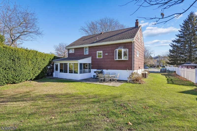 Clifton City, New Jersey, 07012, United States, 3 Bedrooms Bedrooms, ,1 BathroomBathrooms,Residential,For Sale,2003505