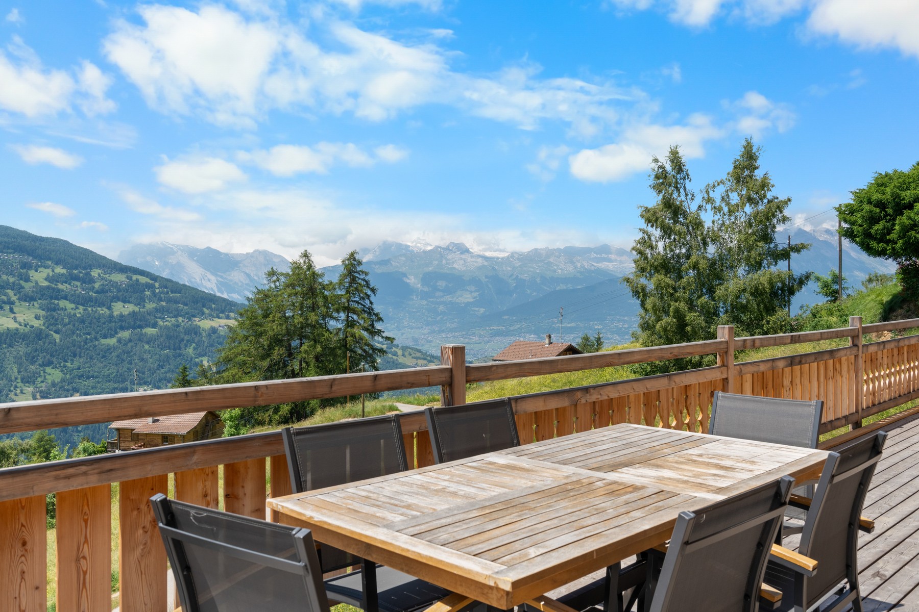  An exceptional chalet nestled between the sky and the mountains - 物件實景