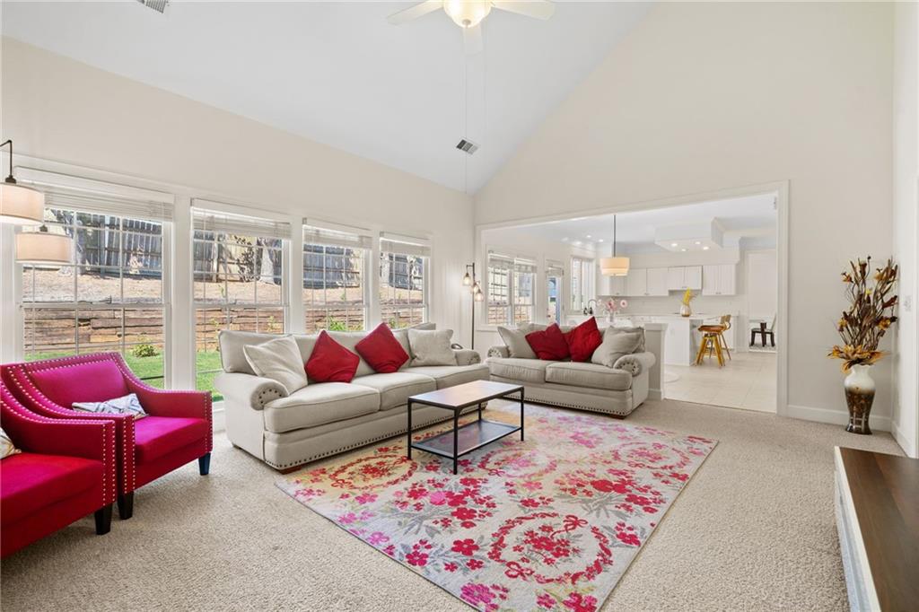 Roswell, Georgia, 30075, United States, 4 Bedrooms Bedrooms, ,3 BathroomsBathrooms,Residential,For Sale,1986078