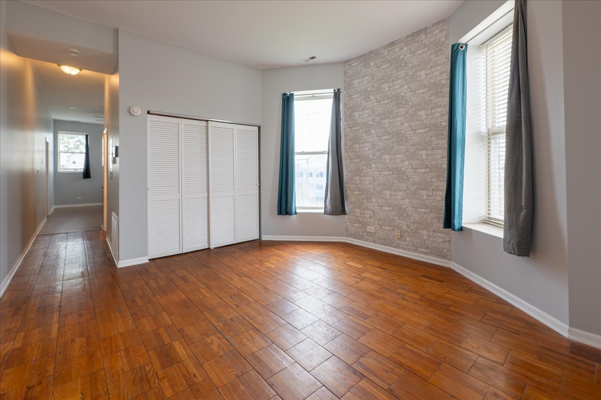 Chicago, Illinois, 60623, United States, 11 Bedrooms Bedrooms, ,Residential,For Sale,1984731