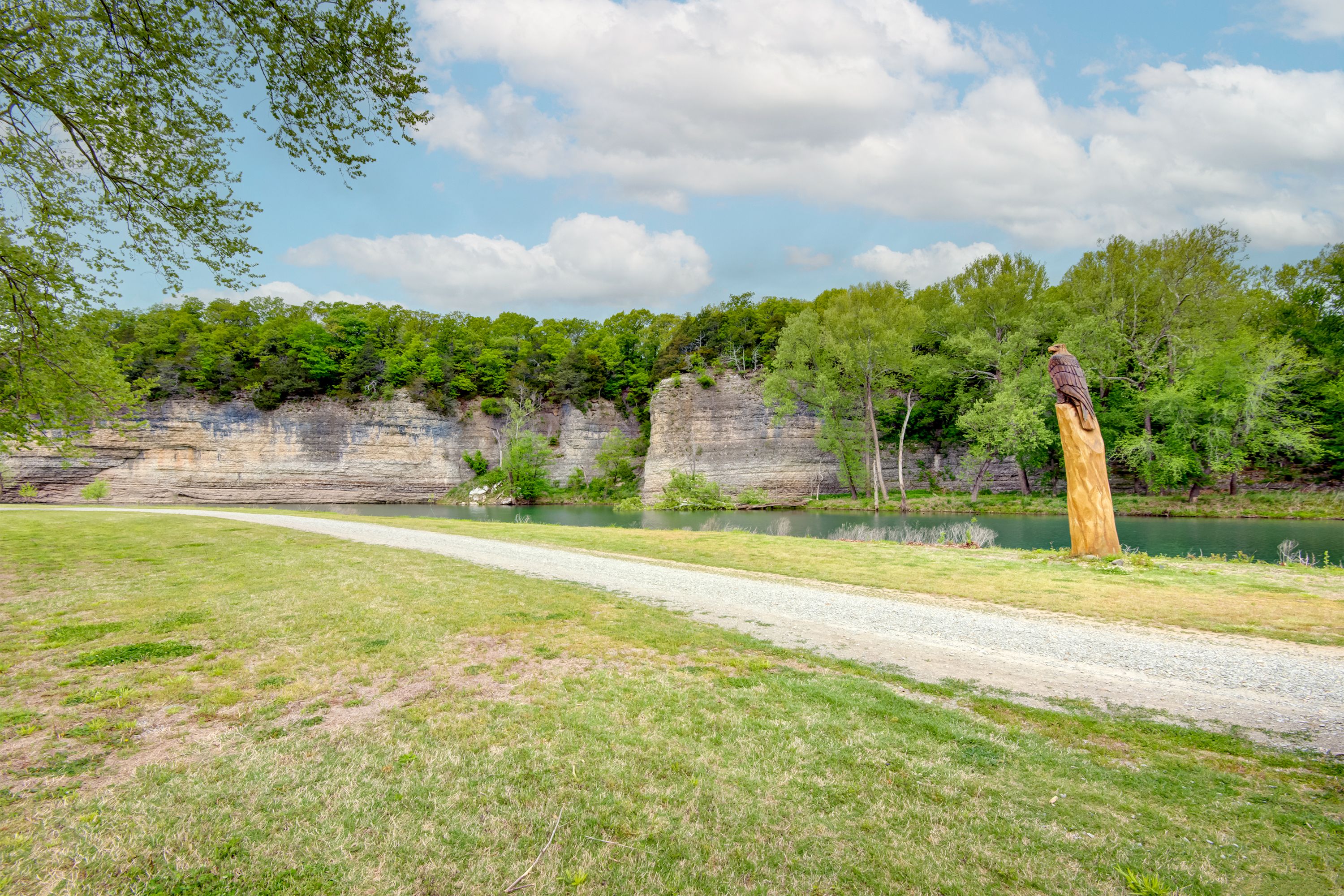  91 Crest Drive, Locust Grove, OK 74352 - 物件實景