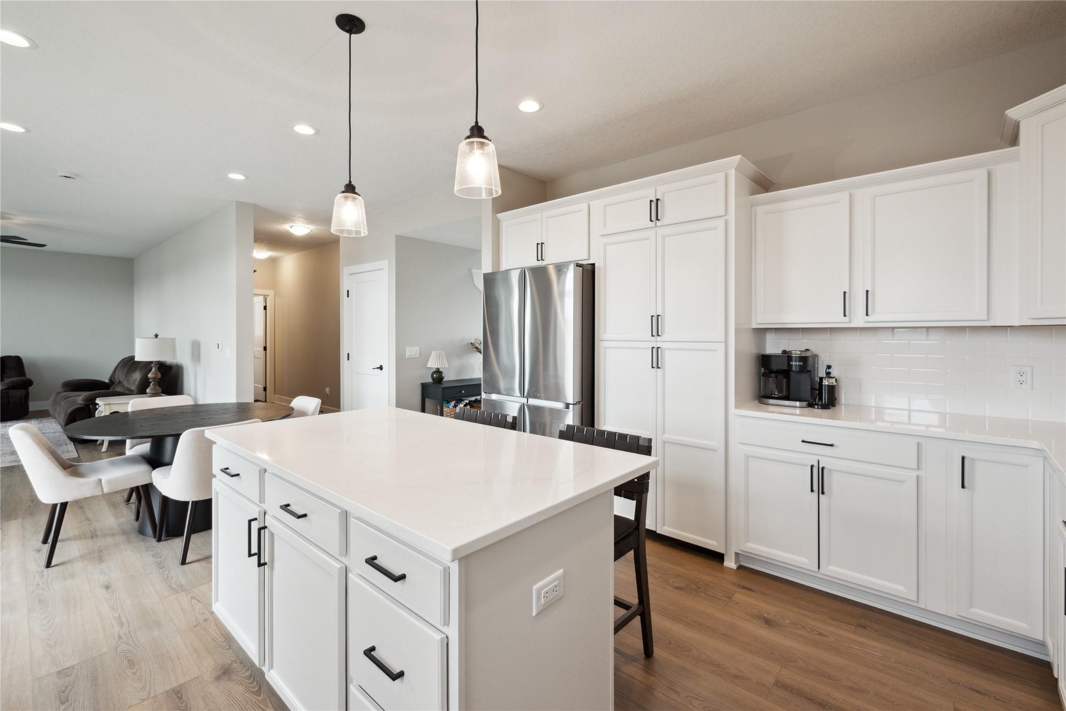 Waukee, Iowa, 50263, United States, 4 Bedrooms Bedrooms, ,3 BathroomsBathrooms,Residential,For Sale,1879799