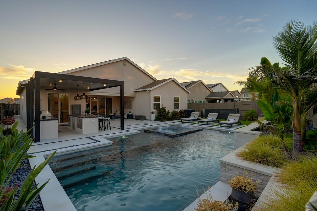 Roseville, California, 95747, United States, 4 Bedrooms Bedrooms, ,4 BathroomsBathrooms,Residential,For Sale,1927249