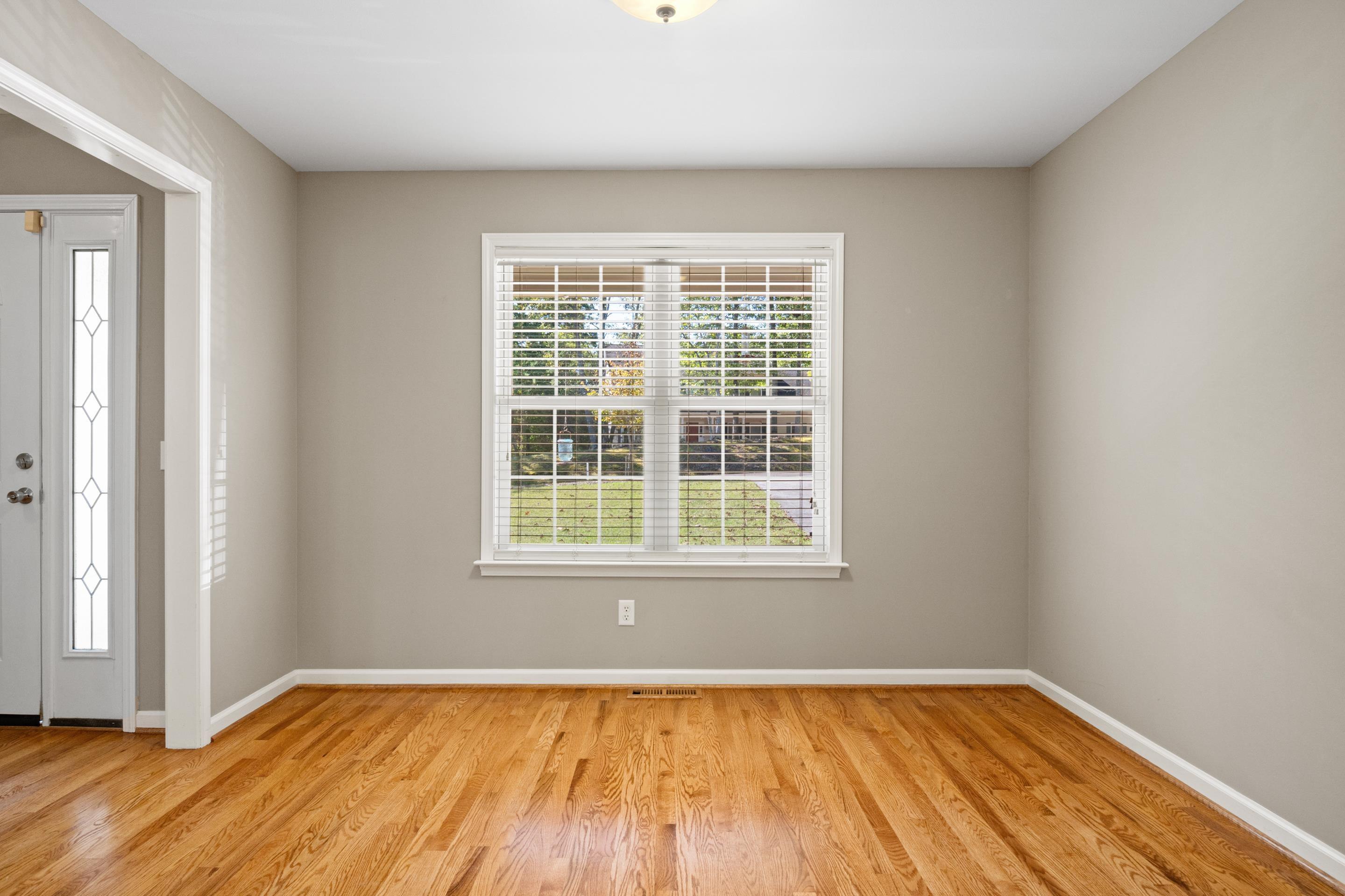 Blacksburg, Virginia, 24060, United States, 3 Bedrooms Bedrooms, ,4 BathroomsBathrooms,Residential,For Sale,1961376