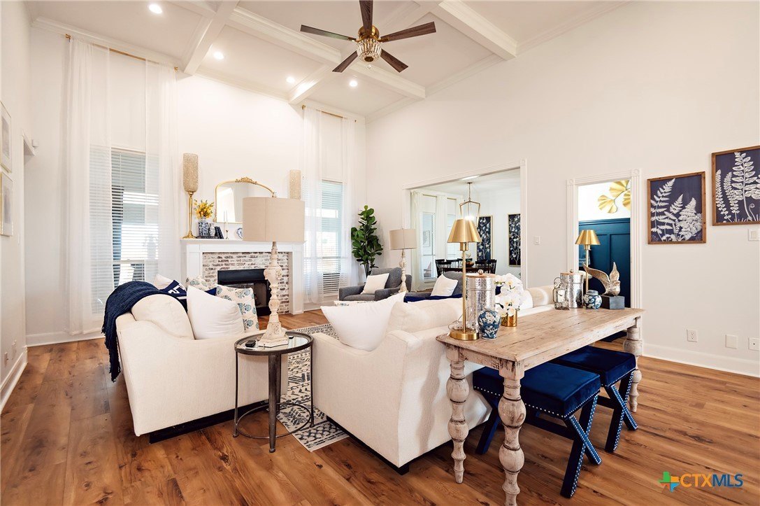 Salado, Texas, 76571, United States, 4 Bedrooms Bedrooms, ,3 BathroomsBathrooms,Residential,For Sale,1983234