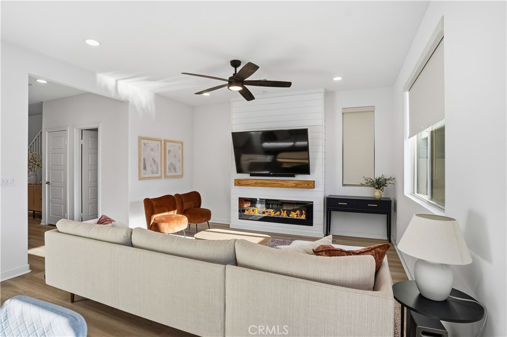 Beaumont, California, 92223, United States, 3 Bedrooms Bedrooms, ,3 BathroomsBathrooms,Residential,For Sale,1987439