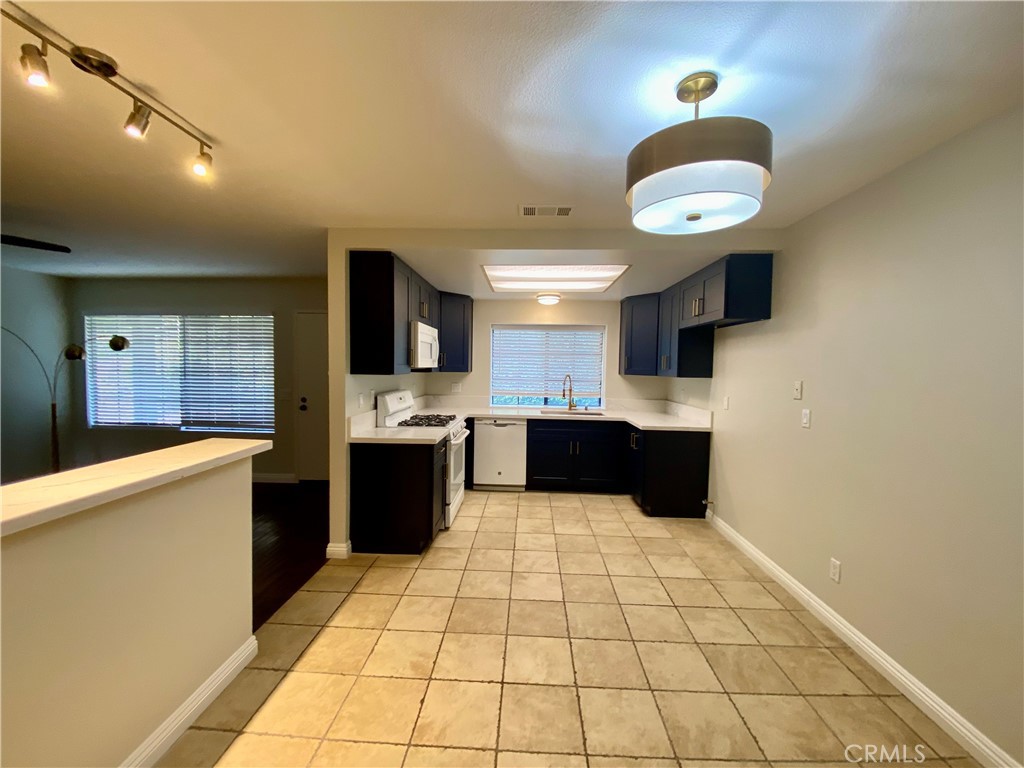Diamond Bar, California, 91765, United States, 2 Bedrooms Bedrooms, ,1 BathroomBathrooms,Residential,For Sale,1944923