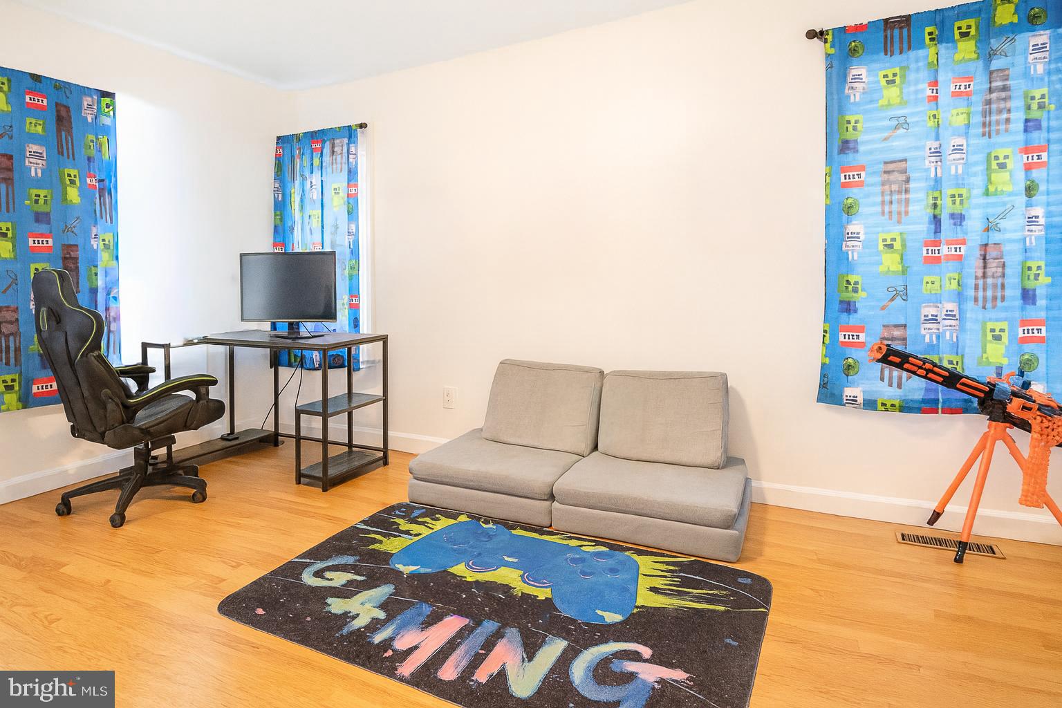 Aroda, Virginia, 22709, United States, 3 Bedrooms Bedrooms, ,3 BathroomsBathrooms,Residential,For Sale,1976607