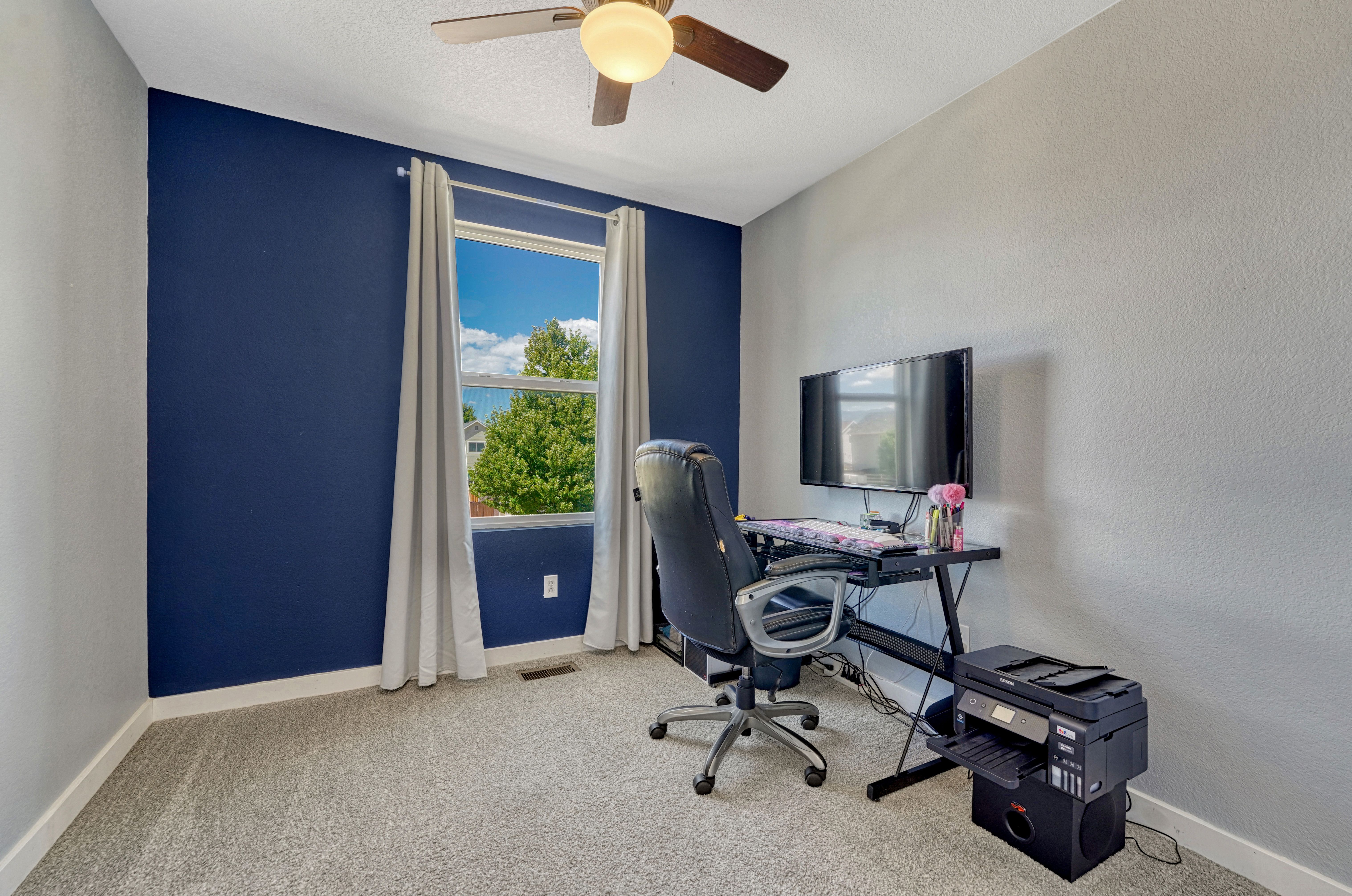  6201 Scottsbluff Drive, Colorado Springs, CO, 80923 - 物件實景