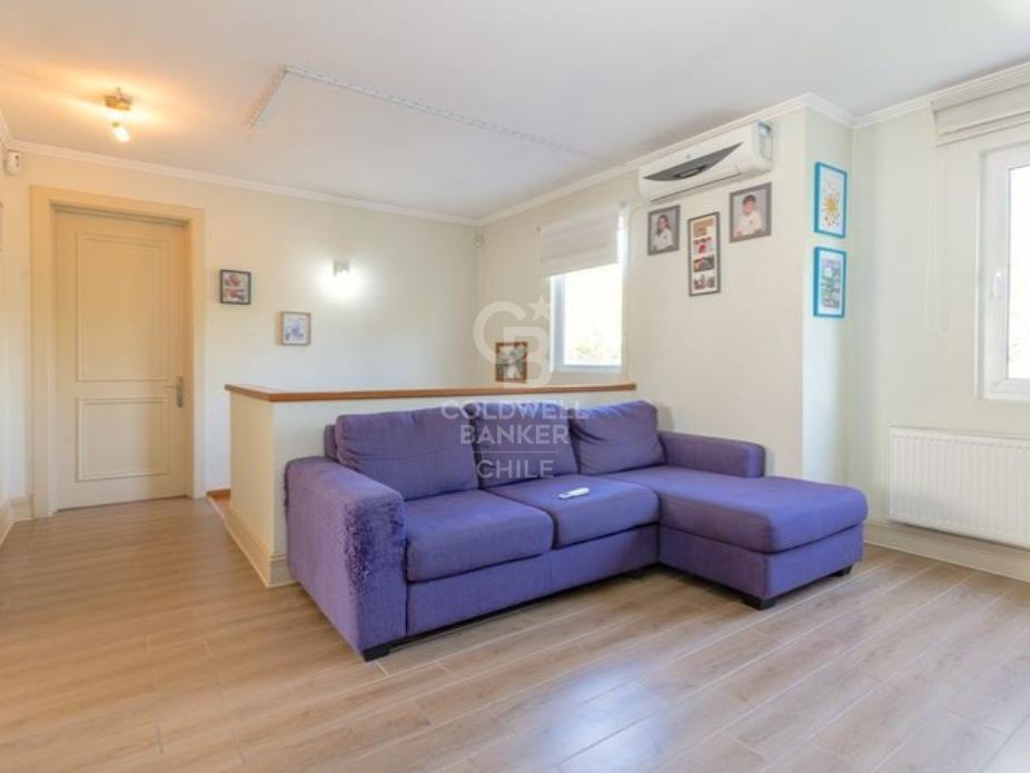 Colina, Chile, 4 Bedrooms Bedrooms, ,3 BathroomsBathrooms,Residential,For Sale,1867698