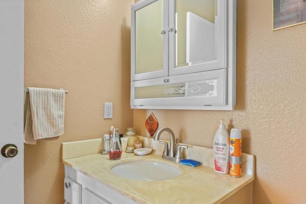 San Diego, California, 92139, United States, 3 Bedrooms Bedrooms, ,2 BathroomsBathrooms,Residential,For Sale,1933345