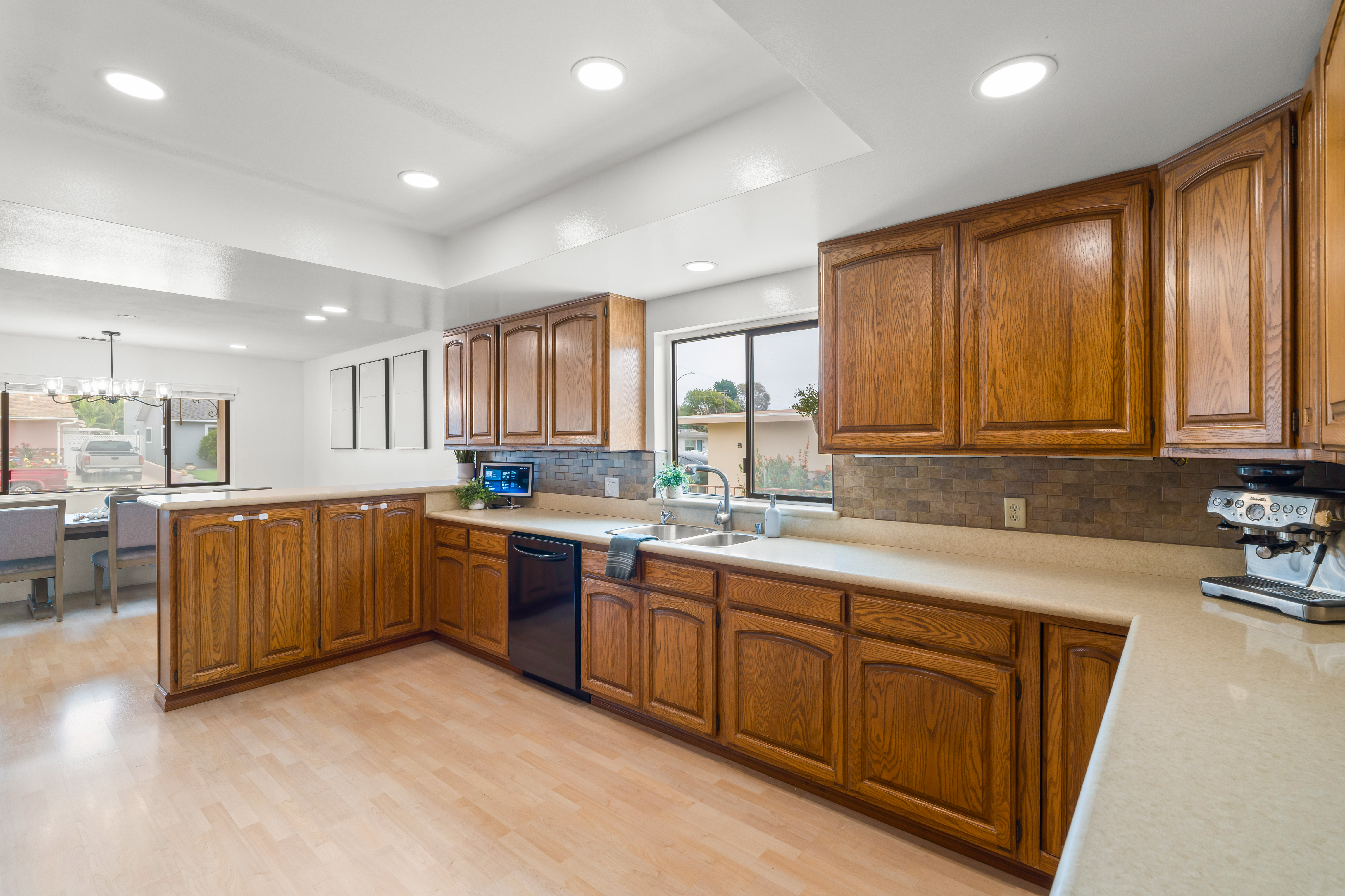  171 Lang Street, Ventura, CA 93003 - 物件實景